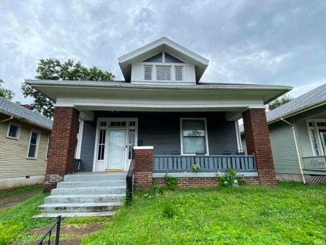 House for sale in Evansville, Indiana