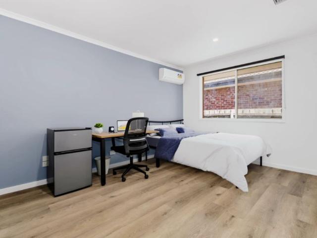 Room for rent in Clayton, Melbourne
