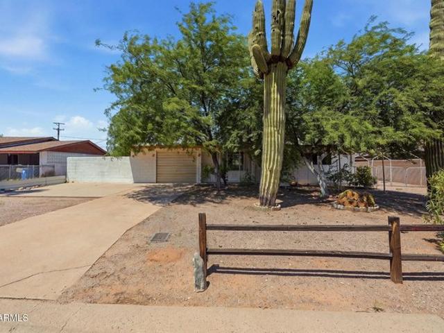 House for sale in Apache Junction, Arizona