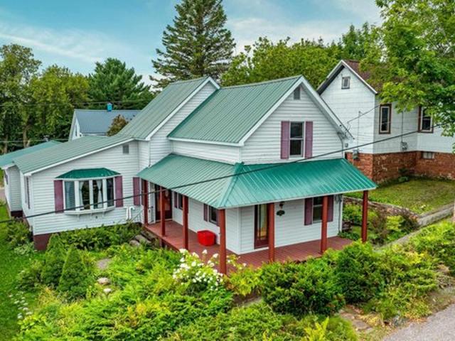 House for sale in Houghton, Michigan