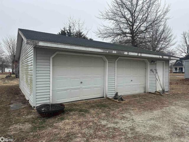 House for sale in Wapello, Iowa