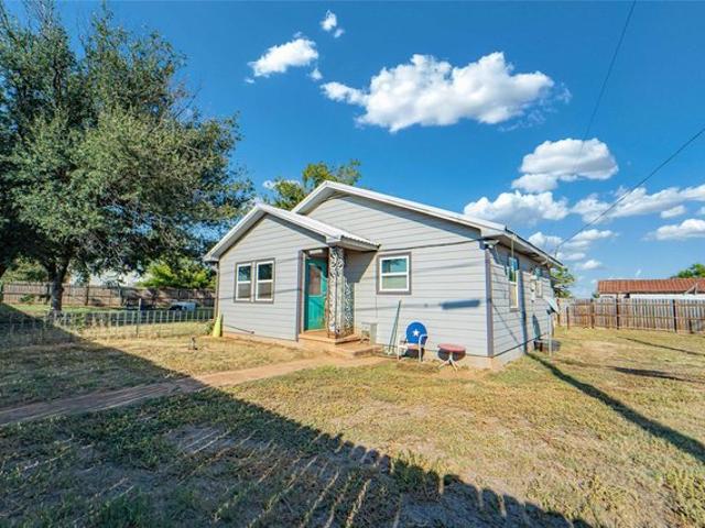 House for sale in Breckenridge, Texas