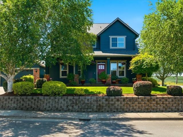House for sale in Oregonia