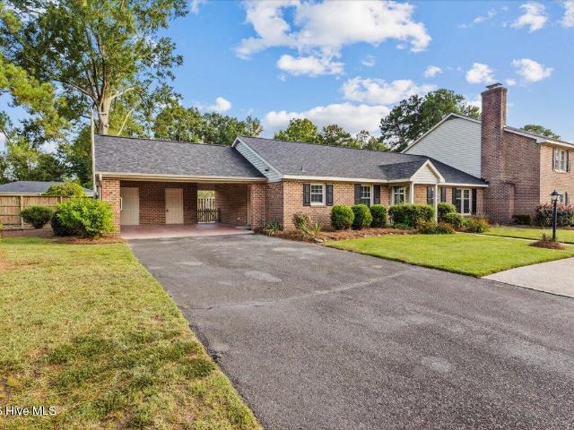 Townhouse for sale in Kinston, North Carolina