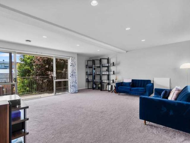 Townhouse for sale in Onehunga