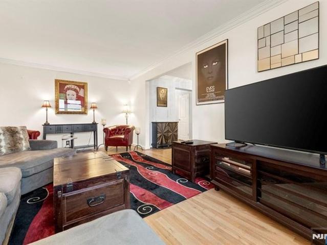 Condo for sale in Hudson, New Jersey
