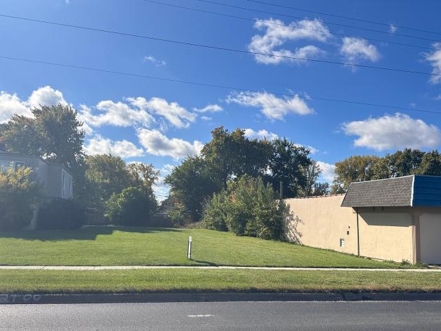 Land for sale in Justice, Illinois