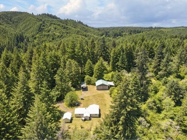 House for sale in Oregonia