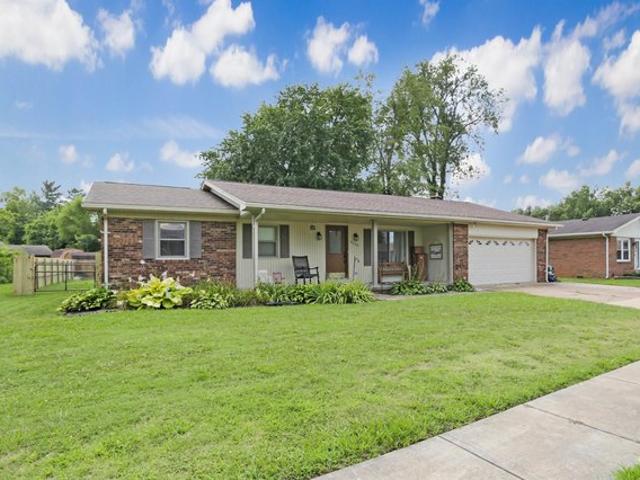House for sale in Newburgh, Indiana