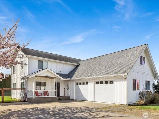 House for sale in Lynden, Washington