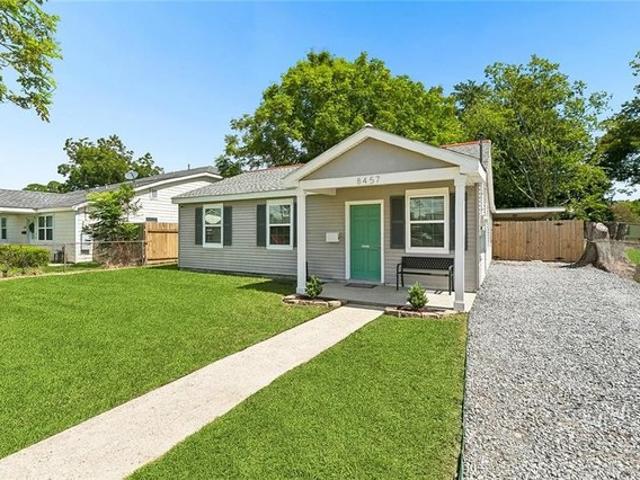 House for sale in Harahan, Jefferson Parish