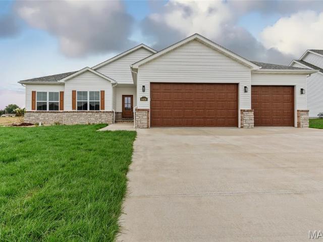 House for sale in Troy, Illinois