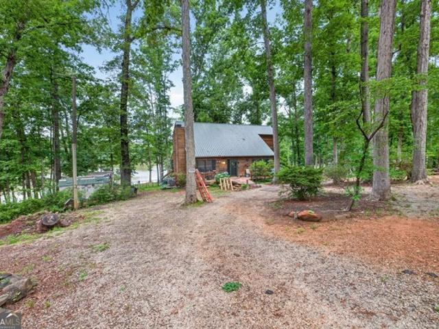 House for sale in Mansfield, Georgia