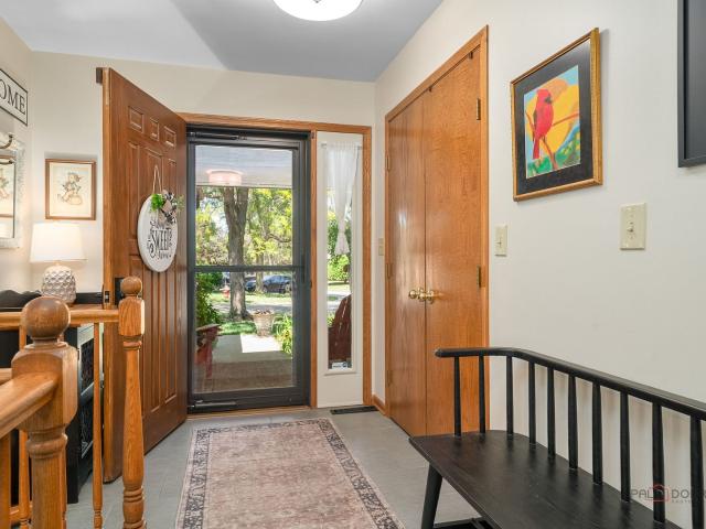 Townhouse for sale in Gurnee, Illinois