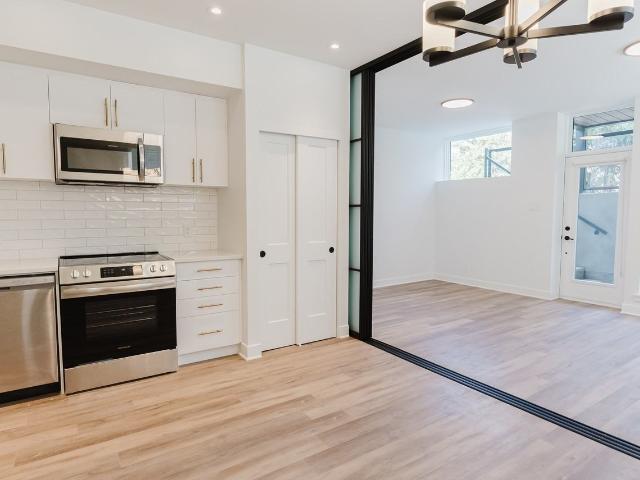 Apartment for rent in Queenswood Village, Ottawa