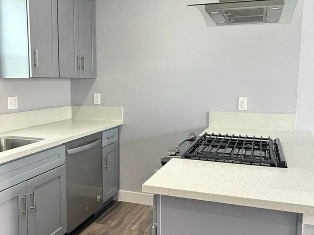 Apartment for rent in Long Beach, California
