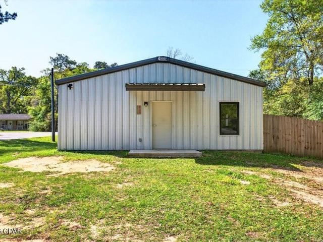 House for sale in Graceville, Florida