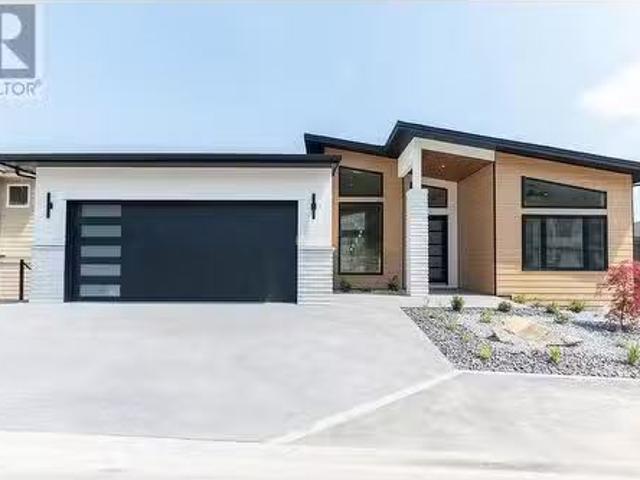 House for sale in Black Mountain, Kelowna