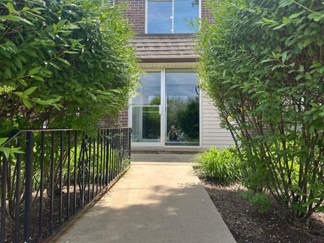 Condo for sale in Buffalo Grove, Illinois
