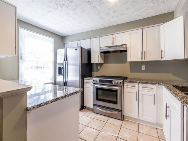 Townhouse for sale in Decatur