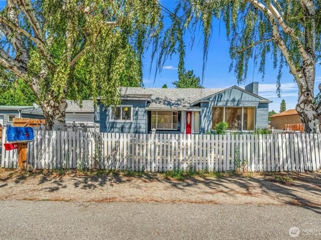House for sale in East Wenatchee, Washington