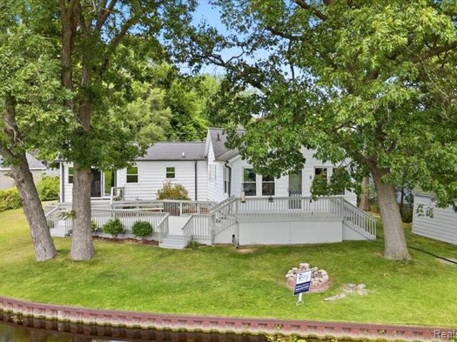 House for sale in Michigan Center, Michigan