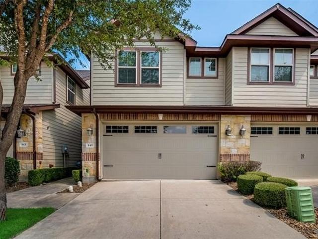 Townhouse for sale in Allen, Texas