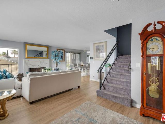 Condo for sale in Canoga Park, California