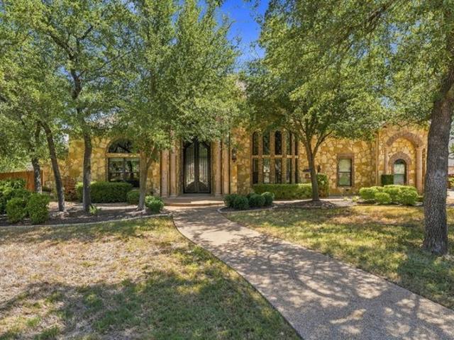 House for sale in China Spring, Texas