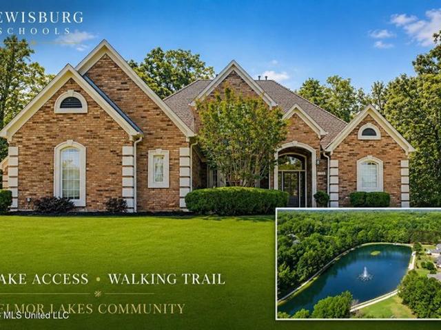 House for sale in Nesbit, Mississippi