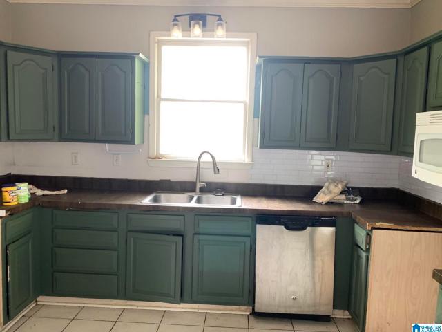 House for sale in Leeds, Alabama