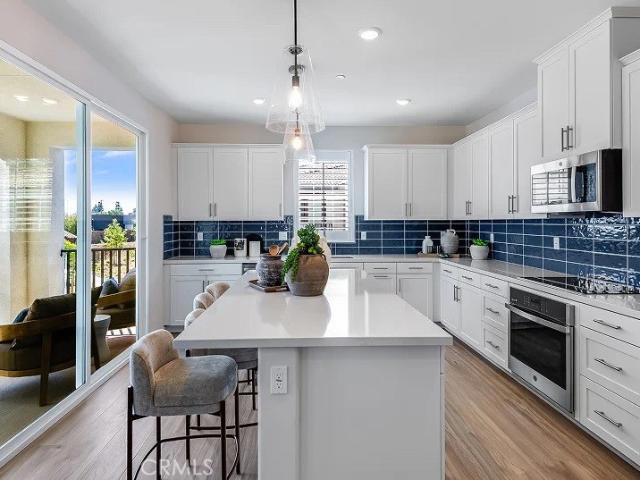Condo for sale in Alta, California