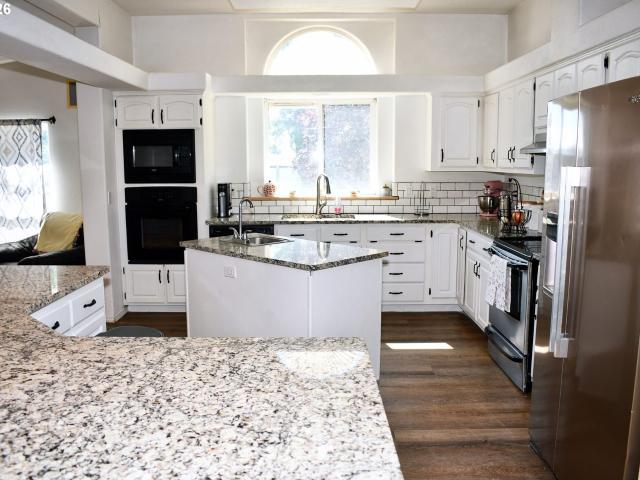 House for sale in Oregonia