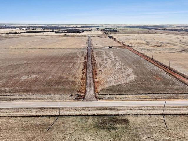 Land for sale in Cashion, Oklahoma