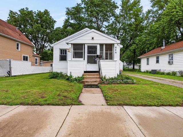 House for sale in Waterloo, Iowa