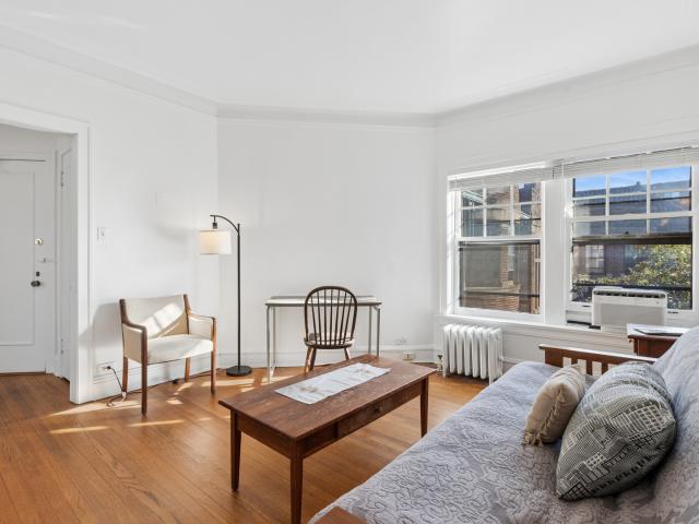 Condo for sale in Evanston, Cook County