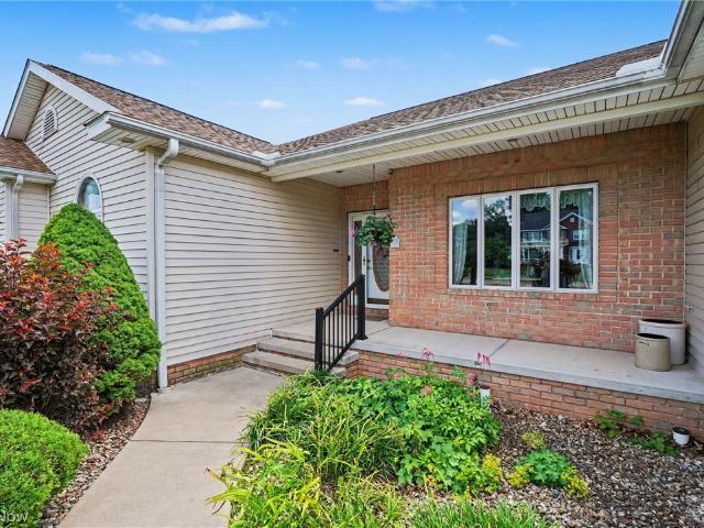 House for sale in Summit, Ohio