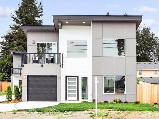 House for sale in Burien, Washington