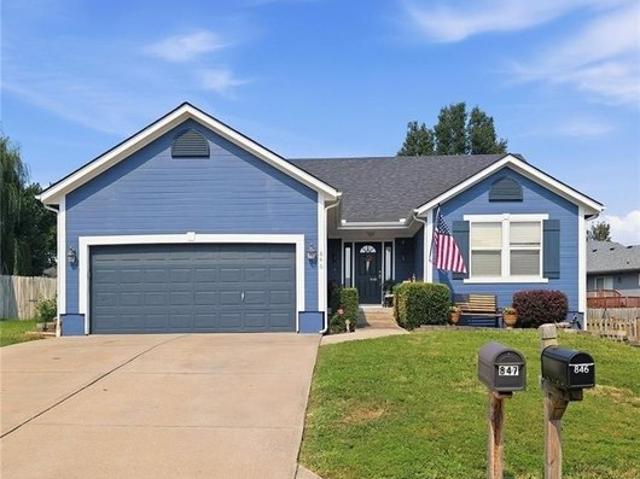 House for sale in Grain Valley, Missouri