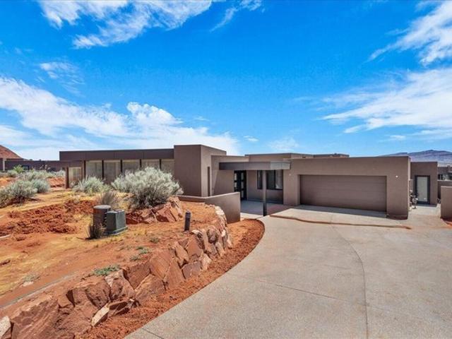 House for sale in Ivins, Washington County