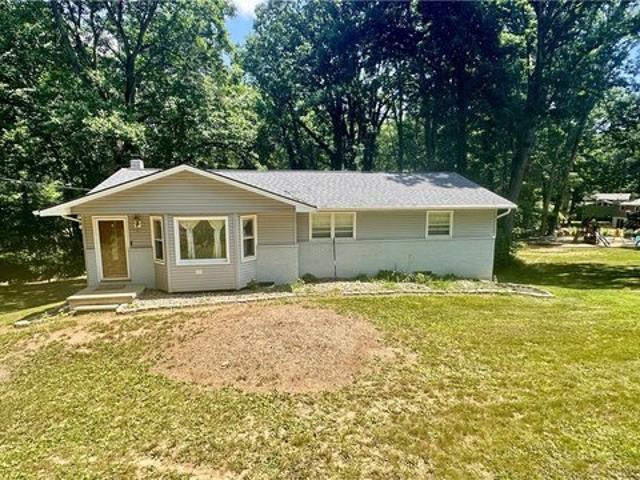 House for sale in Summit, Ohio