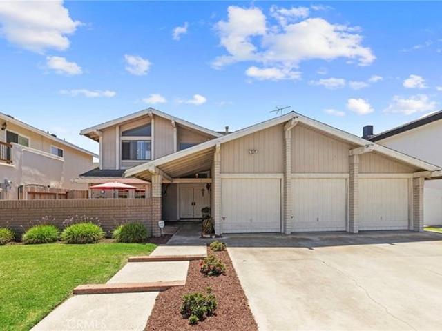 House for sale in Huntington Beach, California