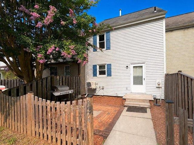 Townhouse for sale in Virginia