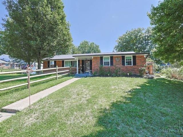 House for sale in Roselawn, Ohio