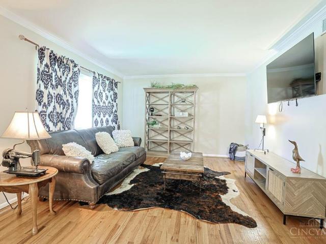 House for sale in Roselawn, Ohio