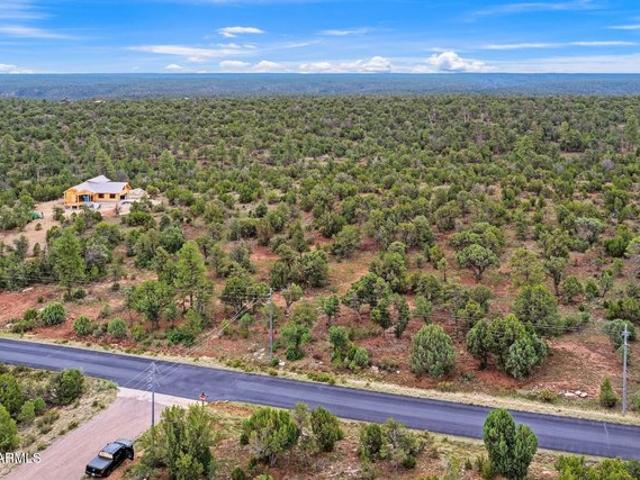 Land for sale in Happy Jack, Arizona
