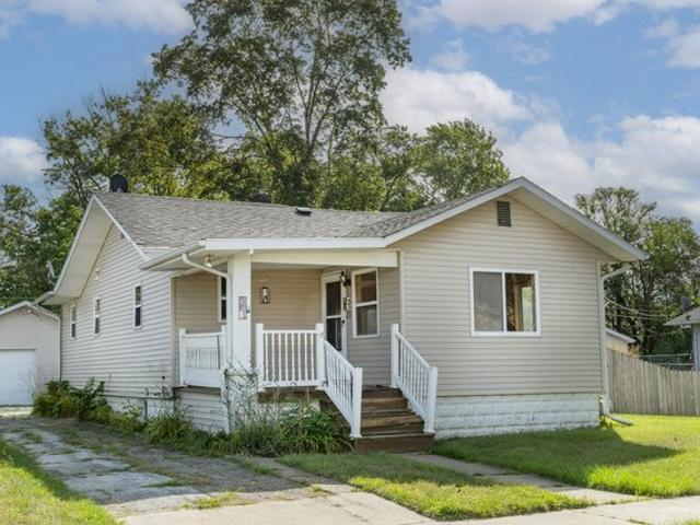 House for sale in Benton Harbor, Berrien County