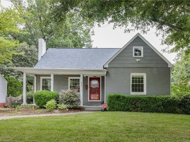 House for sale in Pfafftown, North Carolina