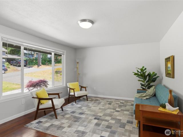 House for sale in Tracyton, Washington