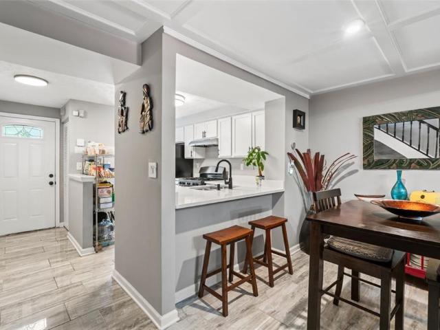 Townhouse for sale in Decatur